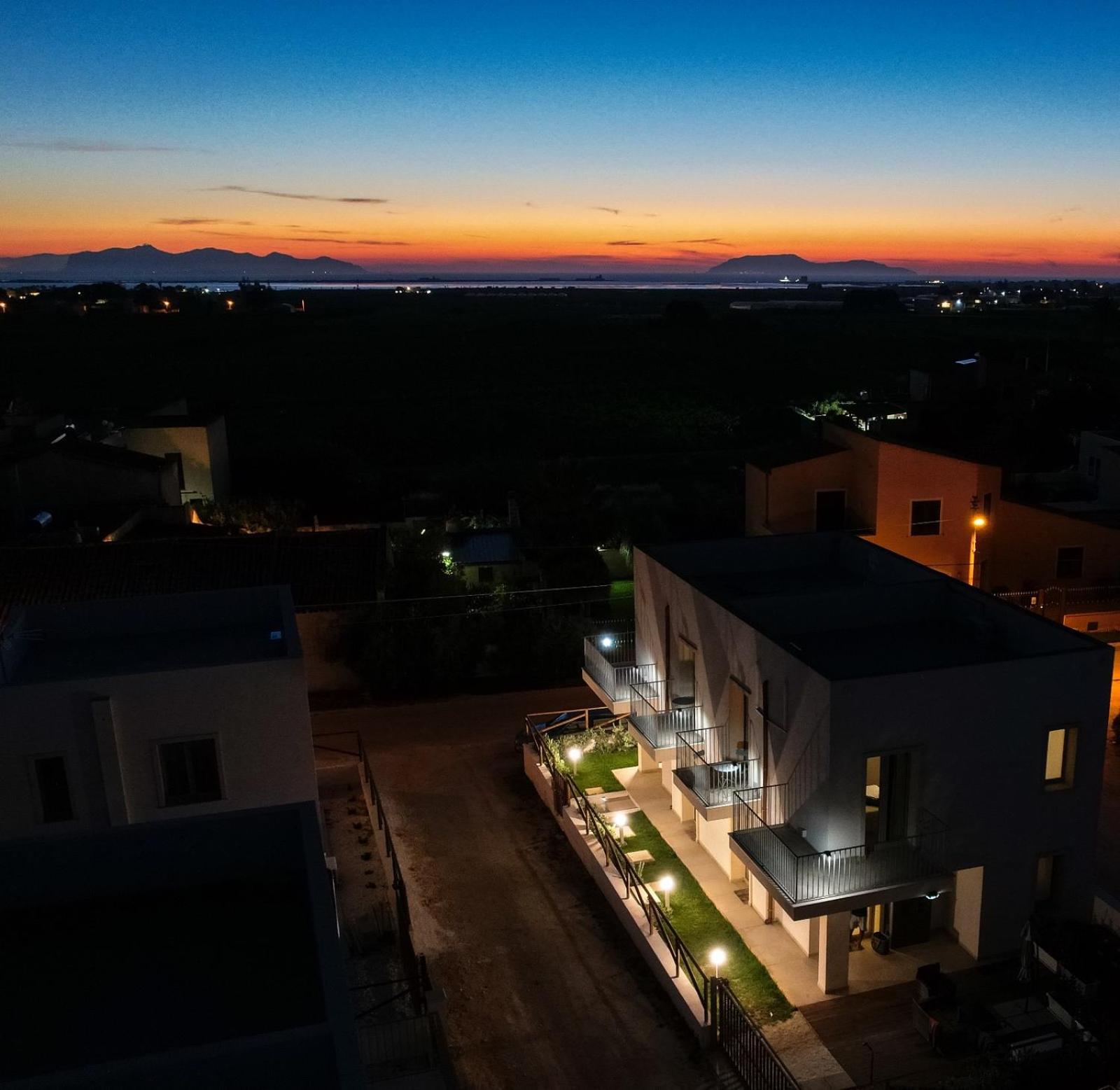 18 Gradi Apartments Marsala Bagian luar foto