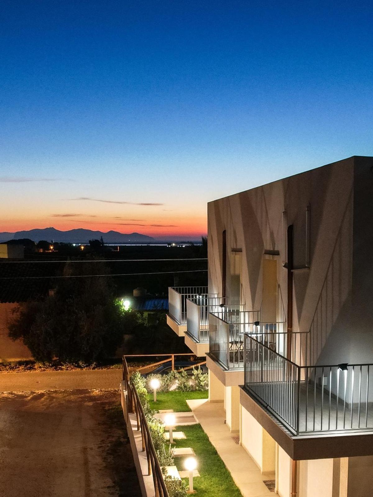 18 Gradi Apartments Marsala Bagian luar foto